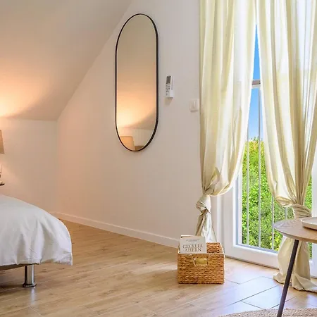 Вілла Luxury Essencia Brac With Heated Pool Милна
