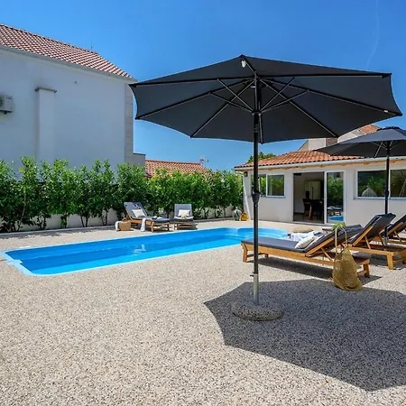 Luxury Essencia Brac With Heated Pool Villa