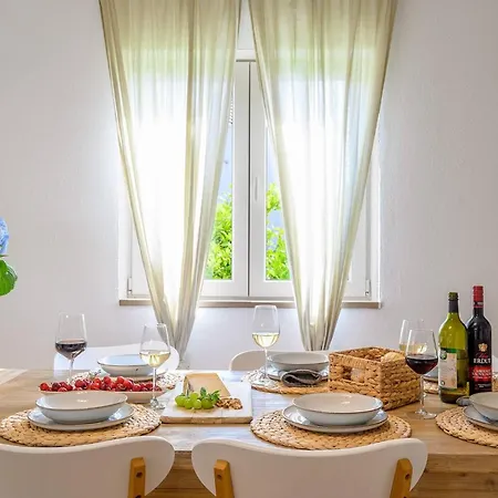 Luxury Essencia Brac With Heated Pool Milna (Brac)