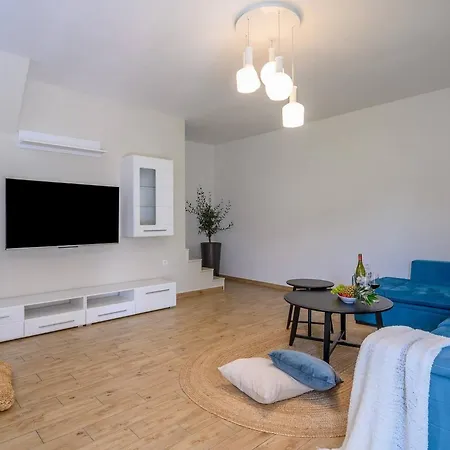 Villa Luxury Essencia Brac With Heated Pool Milna (Brac)
