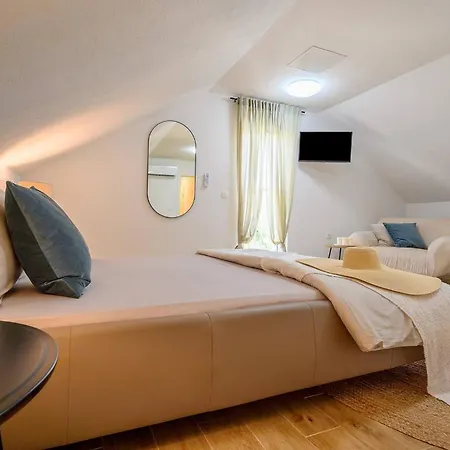 Villa Luxury Essencia Brac With Heated Pool Milna (Brac)