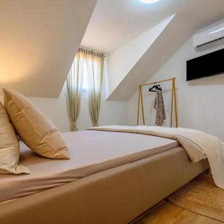 Luxury Essencia Brac With Heated Pool * Milna (Brac)