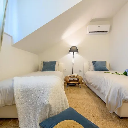 Luxury Essencia Brac With Heated Pool