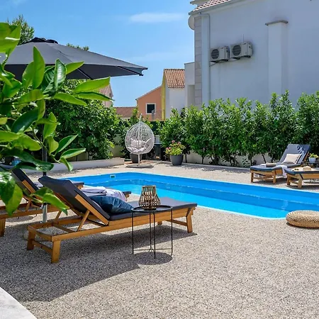 Villa Luxury Essencia Brac With Heated Pool Milna (Brac)